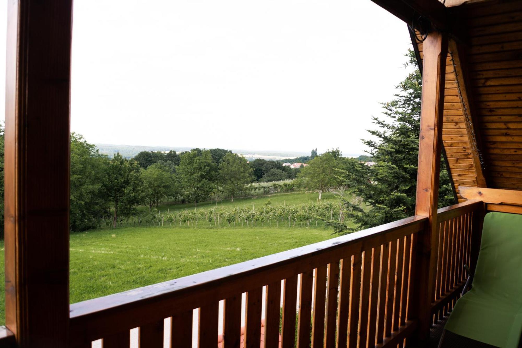 Apartma-Spa Natura Sveti Jurij ob Scavnici ภายนอก รูปภาพ